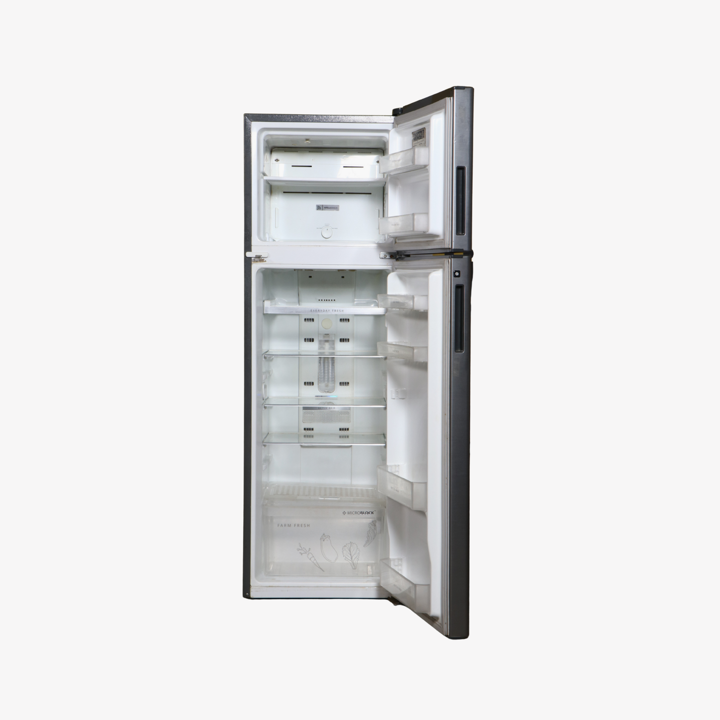 “Energy-efficient refurbished refrigerator – Costify warranty assured”