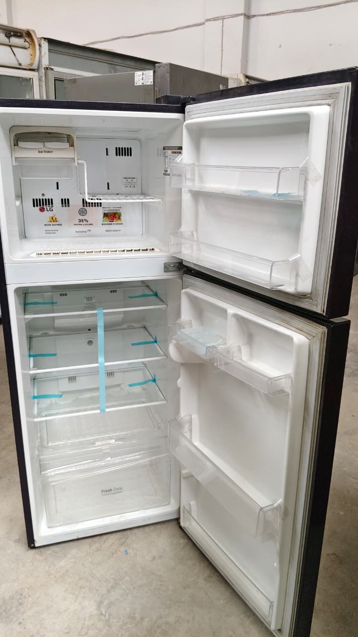 Refurbished LG 246L Double Door Refrigerator